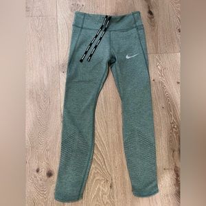 Nike Running Leggings size small side pocket